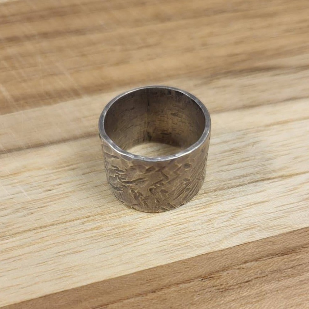 Textured Wide Vintage Band Ring Statement Silver Tone Boho Statement Ring 7.5